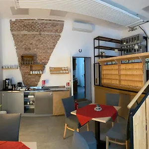 Urban 3*, Salzburg Austria