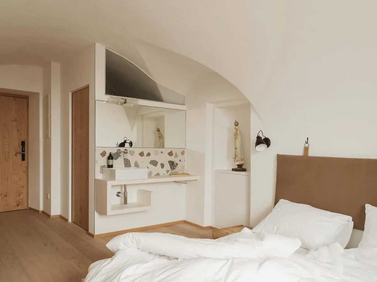 Urban Inn - Wilten 24/7 Innsbruck 0*,  Austria